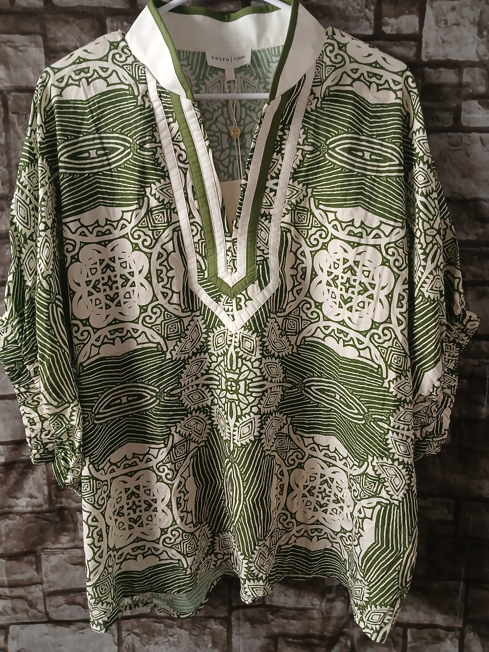 ENTRO Green & White Printed V-Neck Women's Tunic Top US Size XL